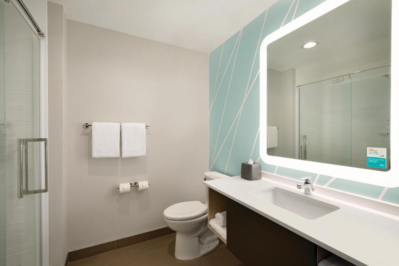 Avid Hotel - Ft Lauderdale Airport - Cruise By Ihg Dania Beach Exterior foto